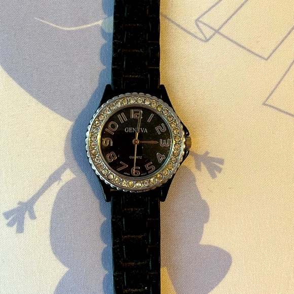 Black rubber/silicon watch - Picture 1 of 3